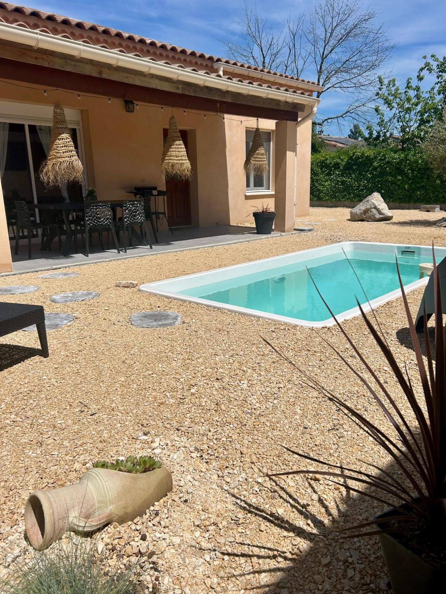 Maison Piscine & Spa Vallon Pont D'Arc Luaran gambar